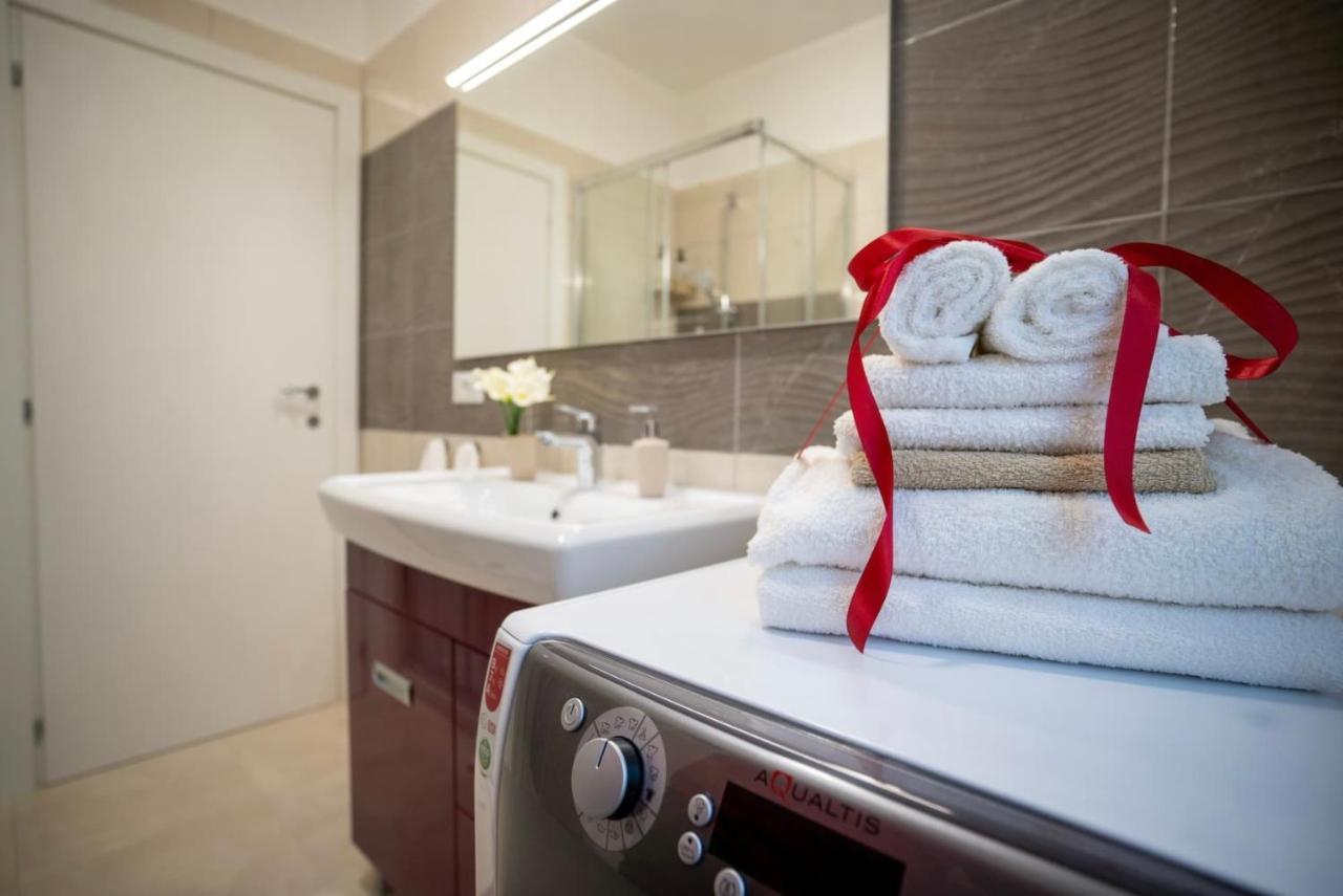 Appartamento 3 Camere Da Letto - Holiday House 2 เวนิส ภายนอก รูปภาพ